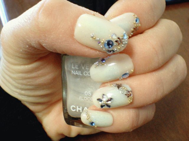 nail02.jpg
